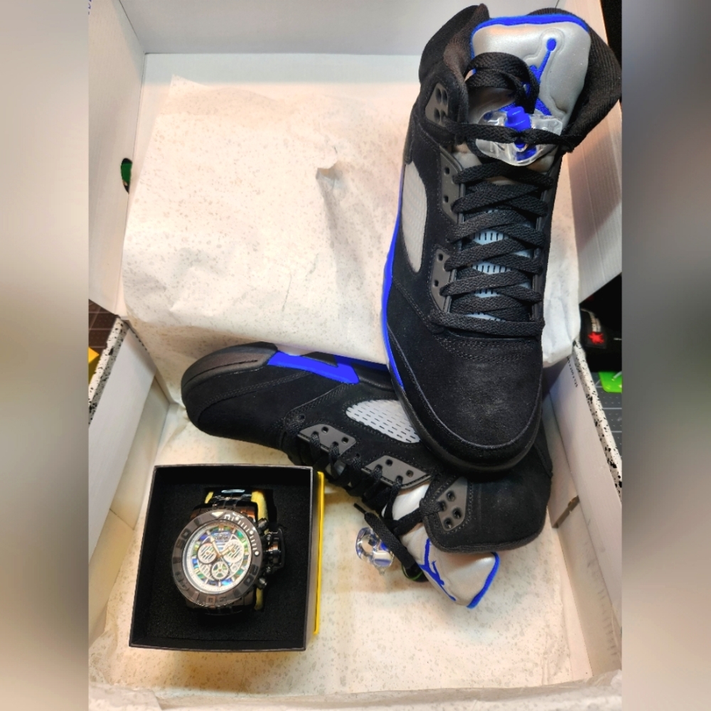 Mens Jordan 12 racer blue size 9.5